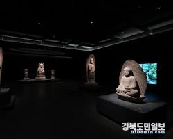 국립경주박물관 (경북 경주): 신라 천년의 역사를 시원하고 쾌적하게 마주할 수 있습니다.
